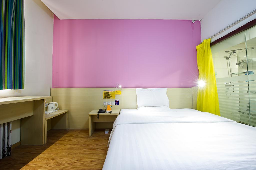 7Days Inn Foshan Coach Terminal Eksteriør billede